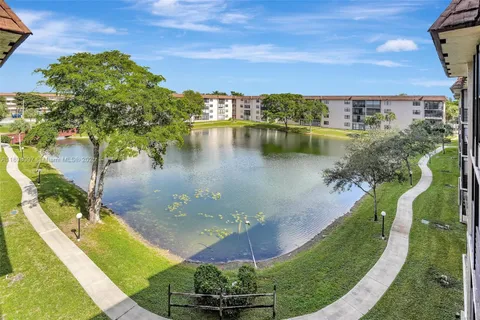 4970 E Sabal Palm Blvd Unit 408, Tamarac, FL 33319 - MLS#: A11698097