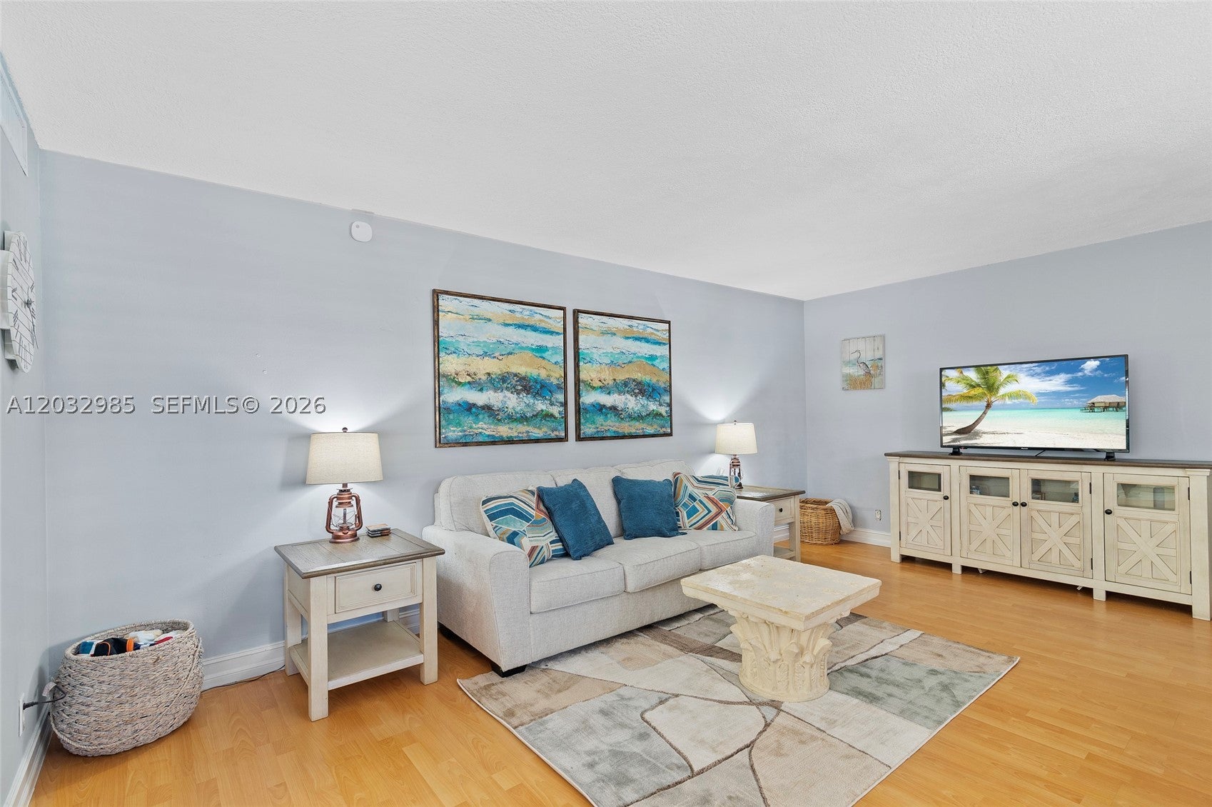2424 NE 9th St 207