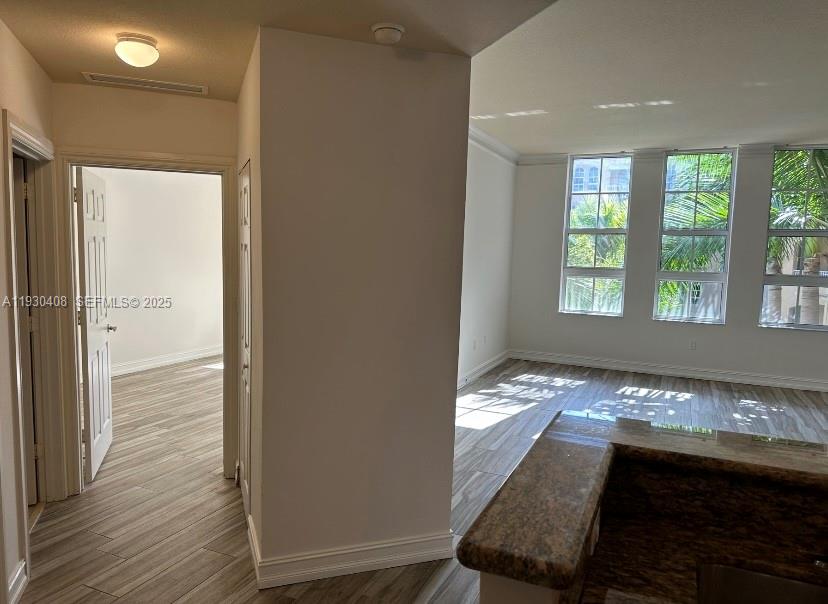 ALAQUA CONDO - Residential