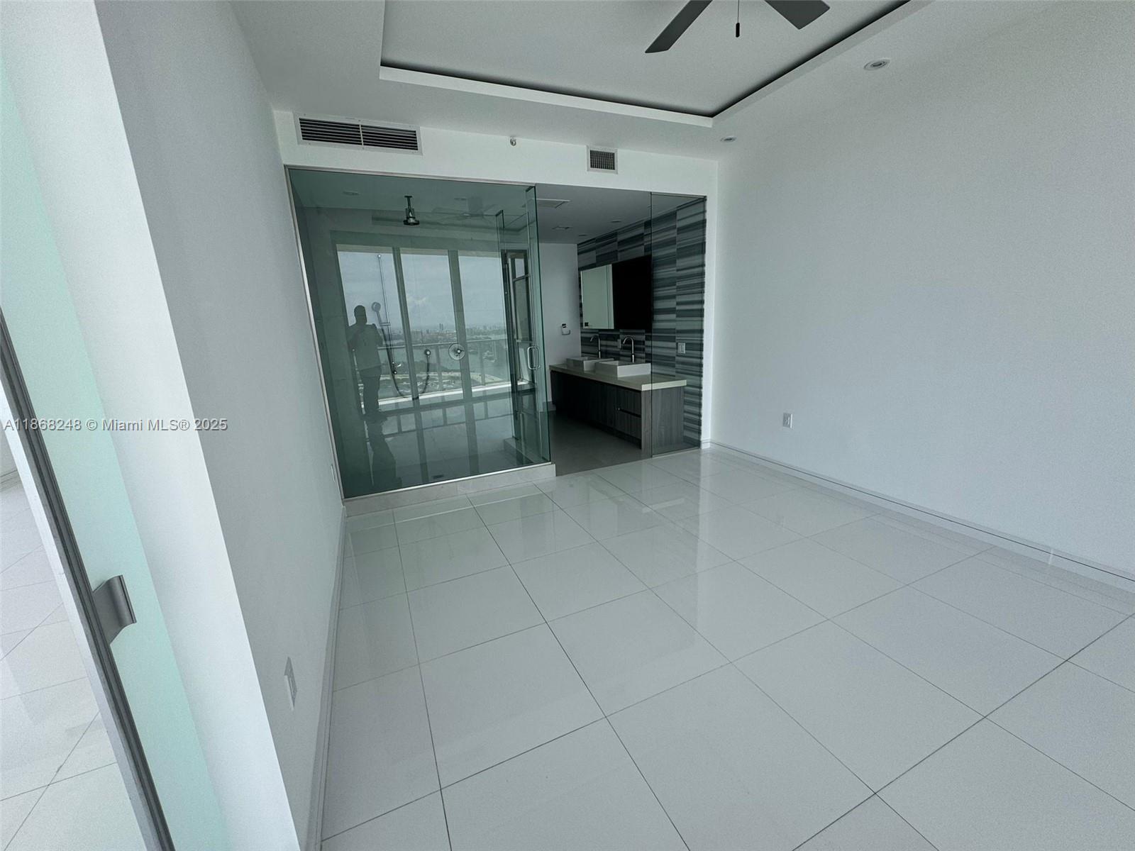 1100 Biscayne Blvd 4401
