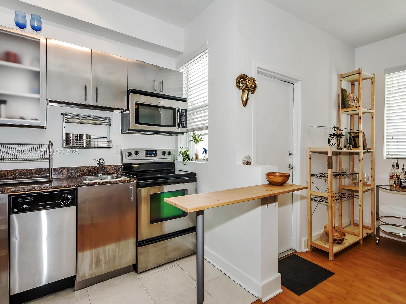 THE AMBASSADOR CONDO - Residential