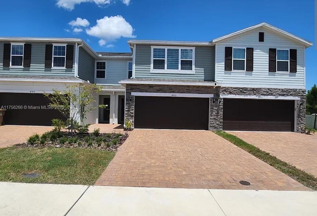 Property for Sale at 4903 Conifer Cone Drive, Kissimmee,  - Bedrooms: 4 
Bathrooms: 3  - $470,000