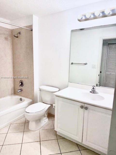 THE GRANDE CONDO - Residential