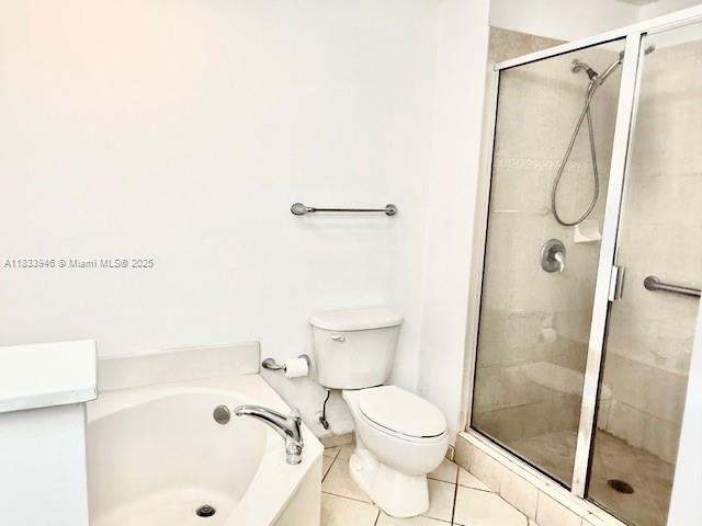 THE GRANDE CONDO - Residential