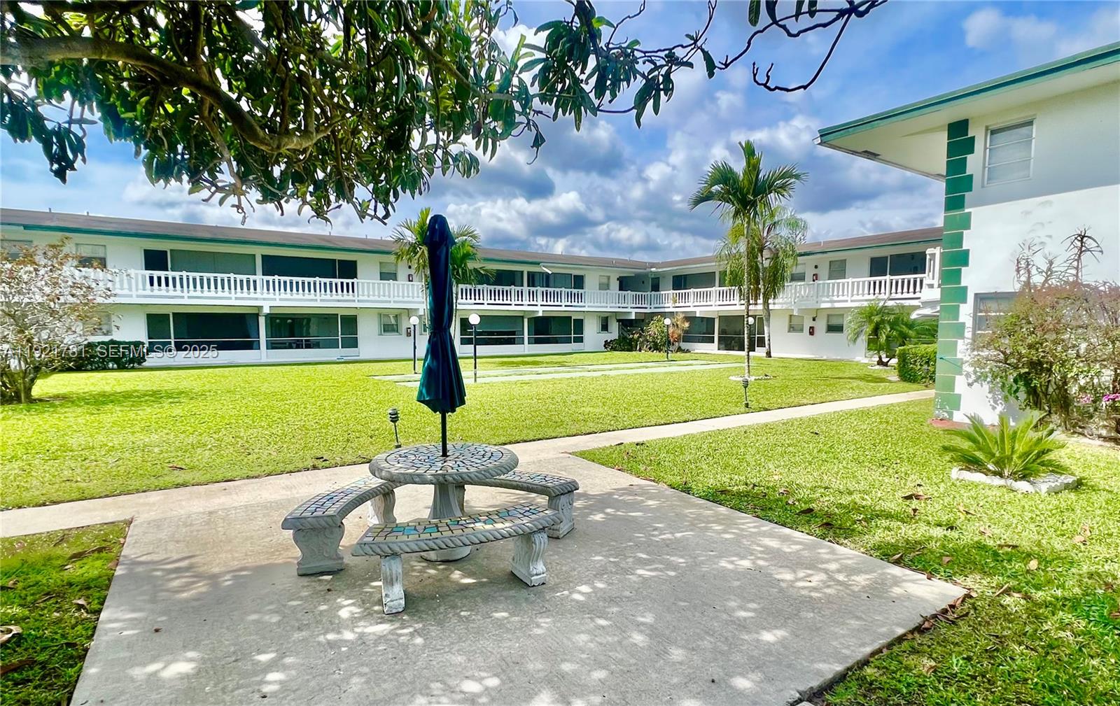 EDGEWOOD GREENS CONDO - Residential