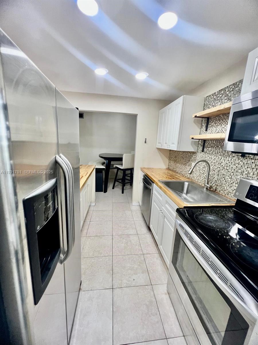 EDGEWOOD GREENS CONDO - Residential