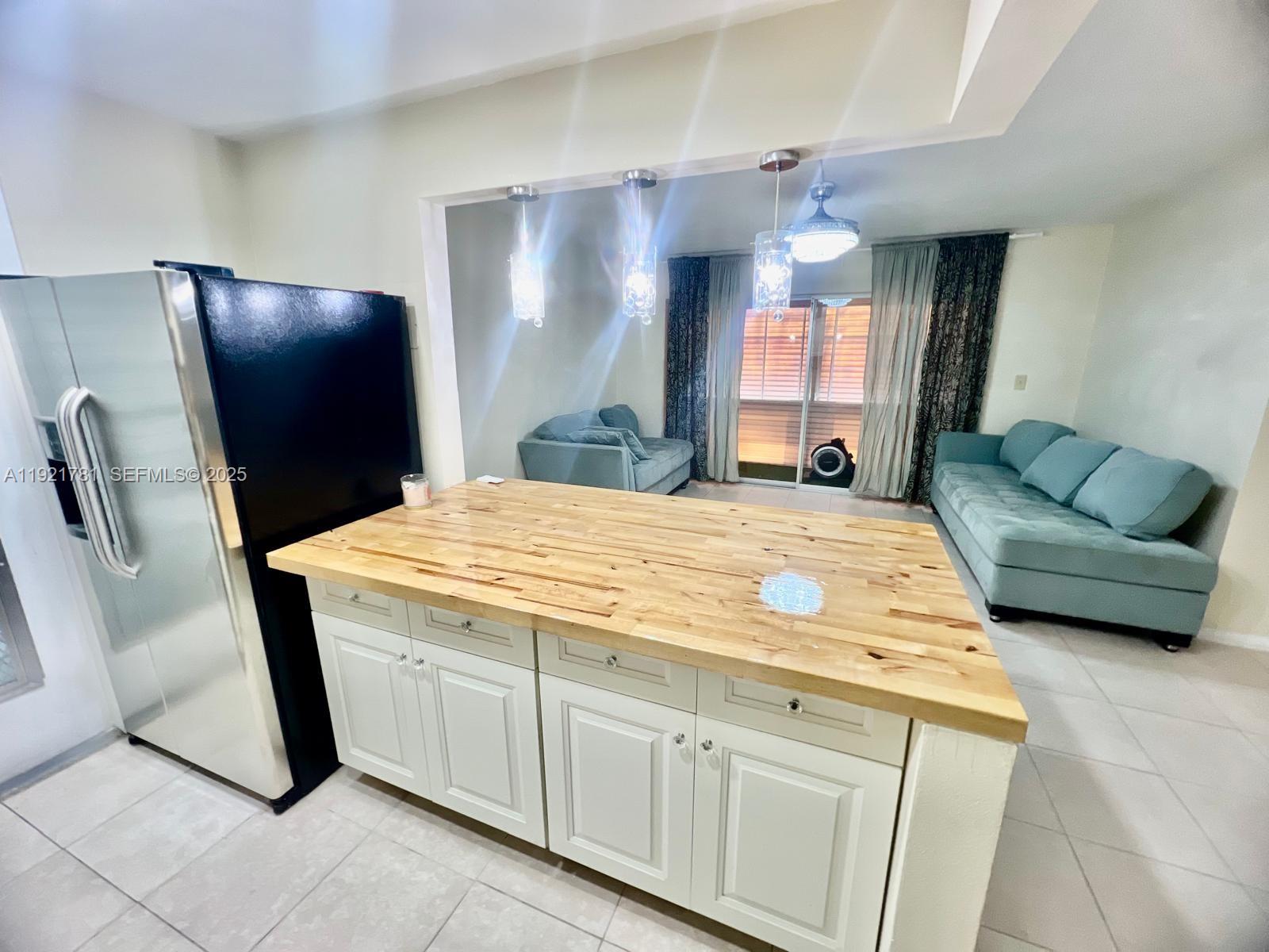 EDGEWOOD GREENS CONDO - Residential