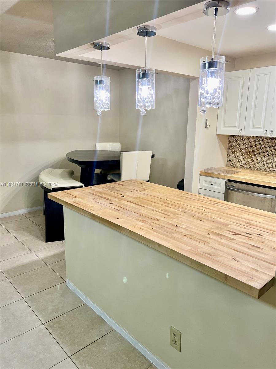 EDGEWOOD GREENS CONDO - Residential