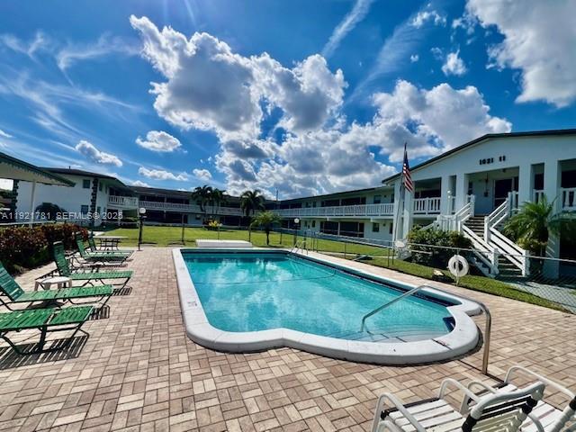 EDGEWOOD GREENS CONDO - Residential