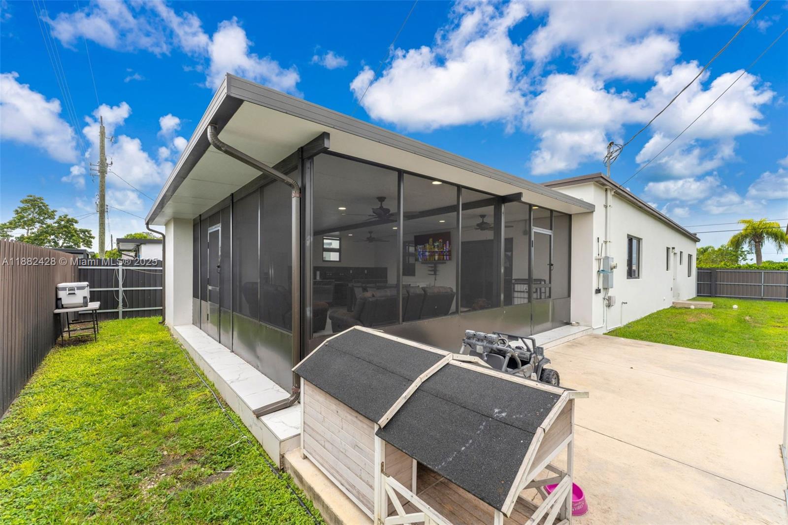 SILVER PALM PARK - Residential