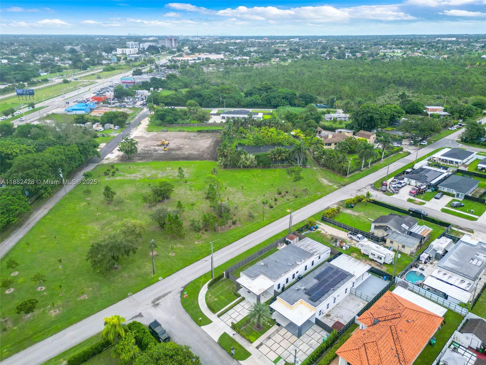 SILVER PALM PARK - Residential