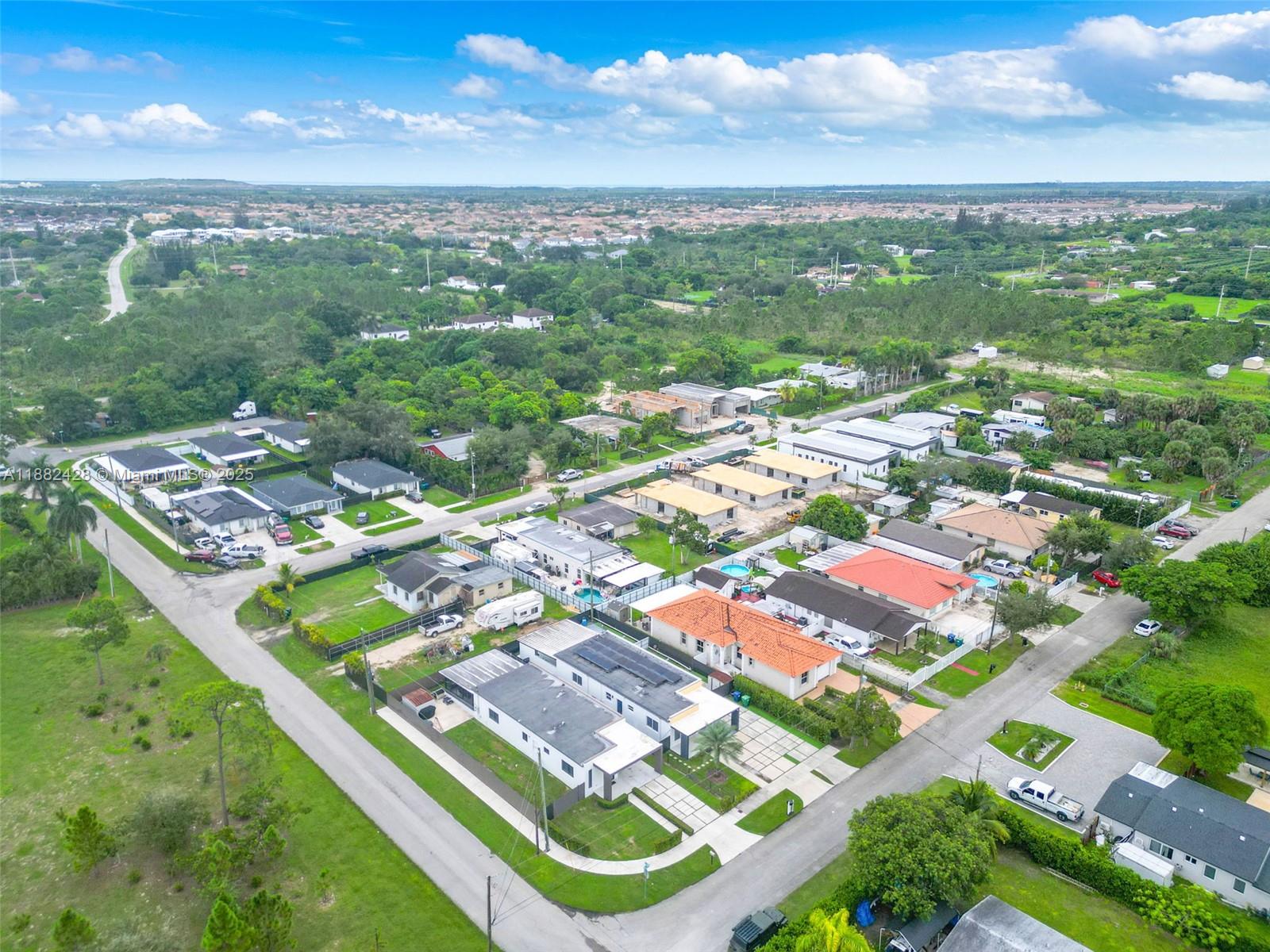 SILVER PALM PARK - Residential