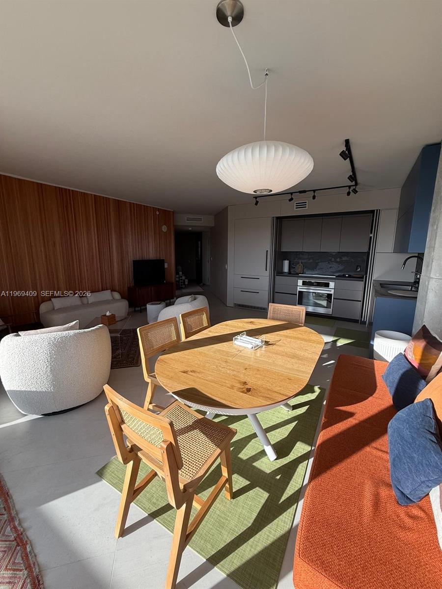 4250 BISCAYNE BOULEVARD C - Residential Lease