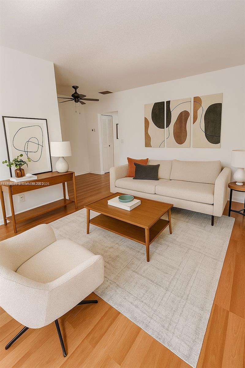 LEE CONDOMINIUM APTS - Residential Lease