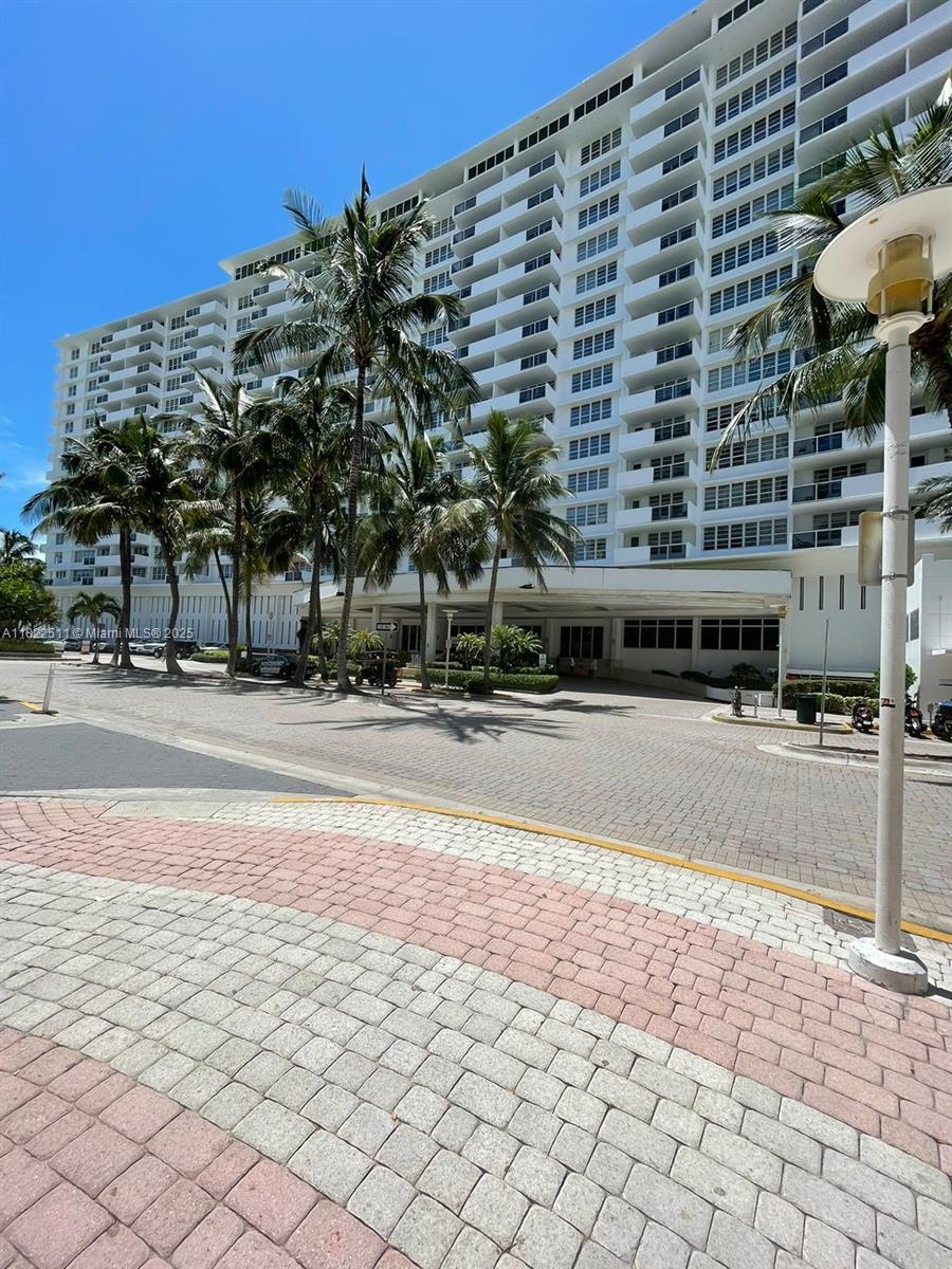 100 Lincoln Rd 909, Miami Beach, Miami-Dade County, Florida - 1 Bathrooms - 