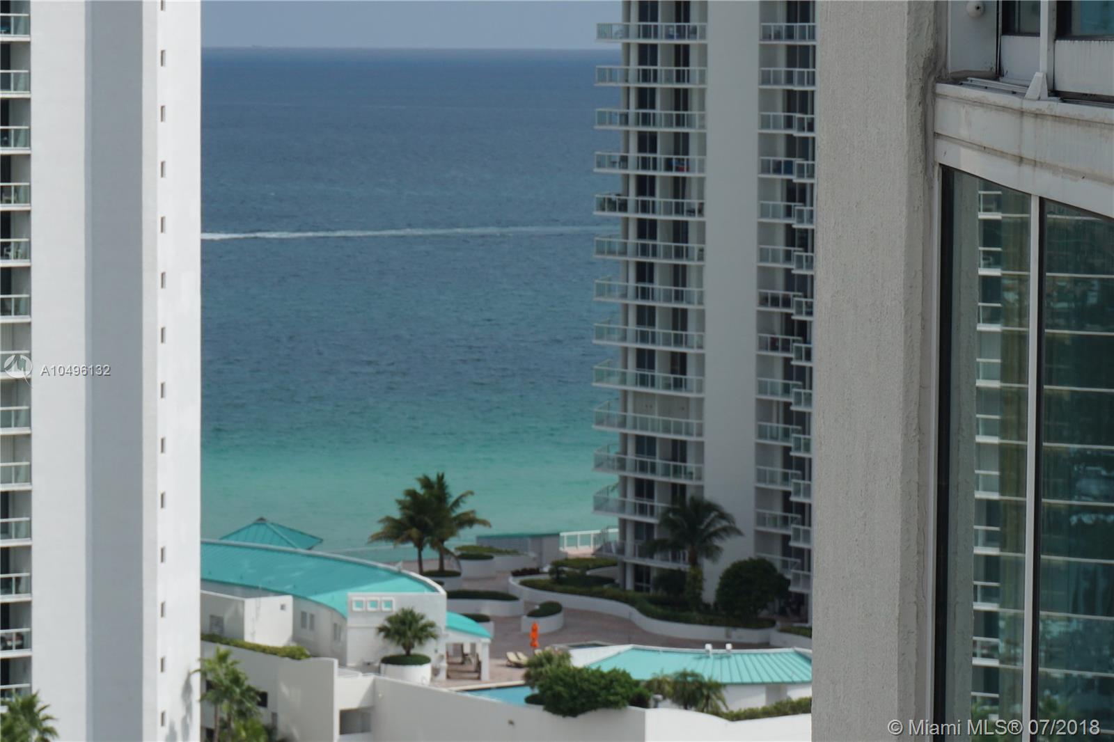 ST TROPEZ ON THE BAY II C - Residential Lease