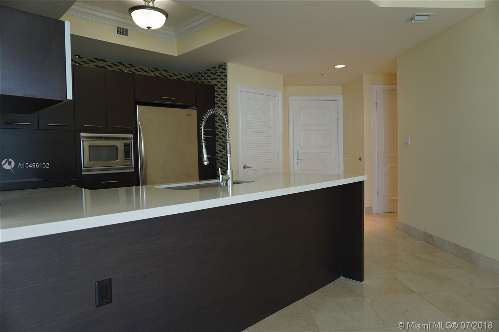 ST TROPEZ ON THE BAY II C - Residential Lease