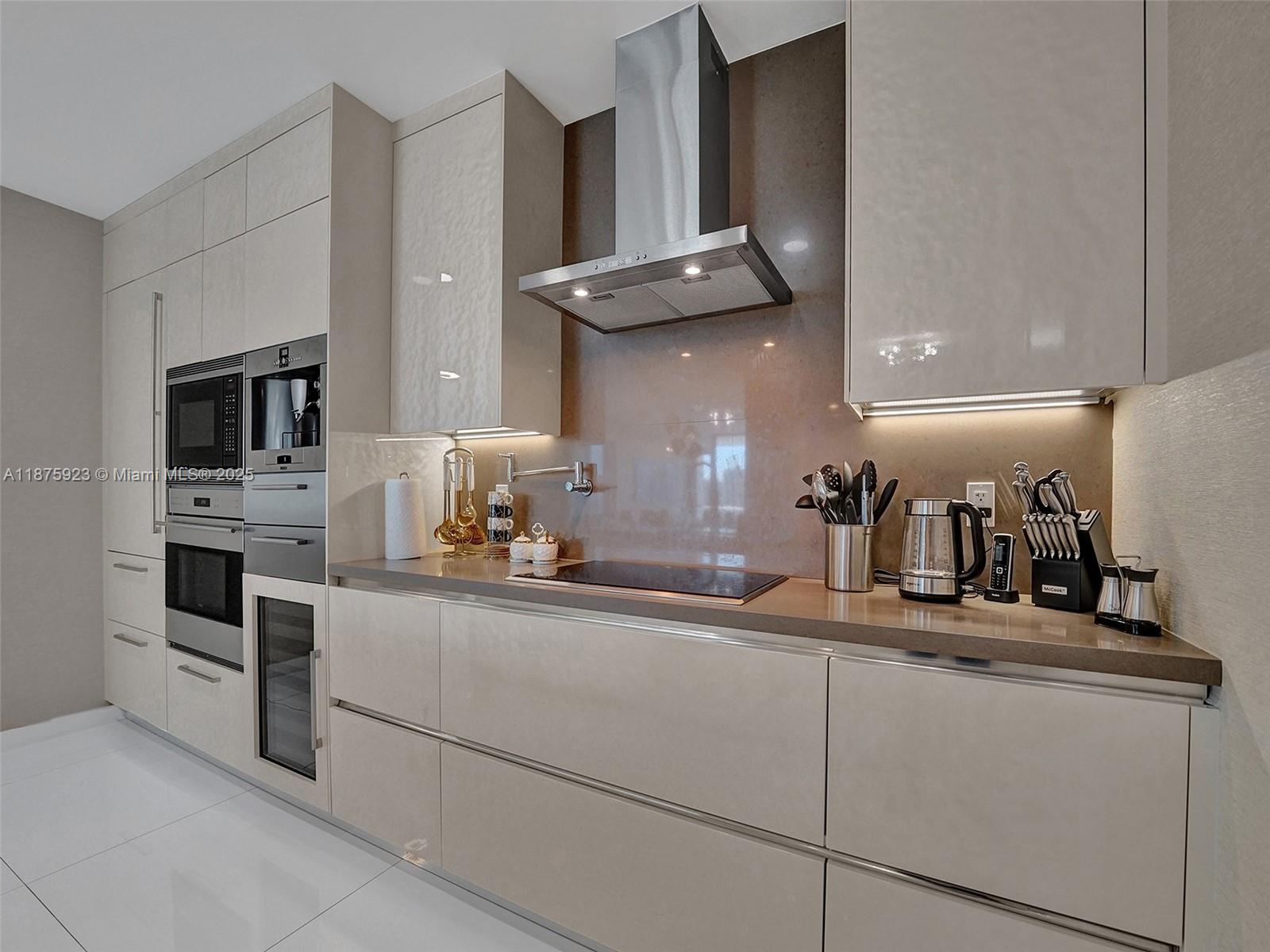 CHATEAU BEACH CONDO - Residential Lease