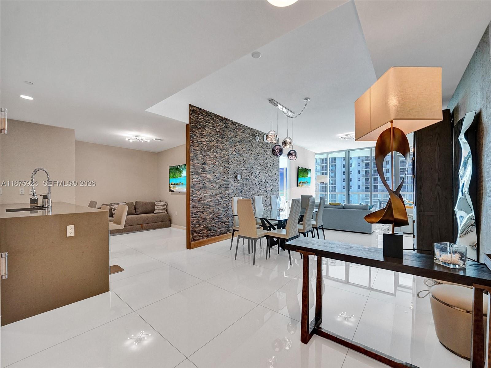 17475 Collins Ave 503