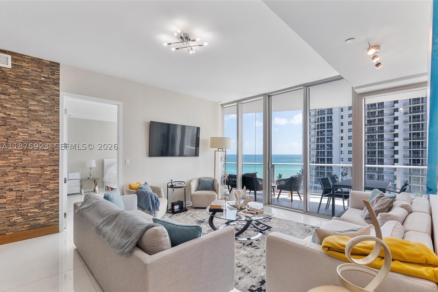 17475 Collins Ave 503