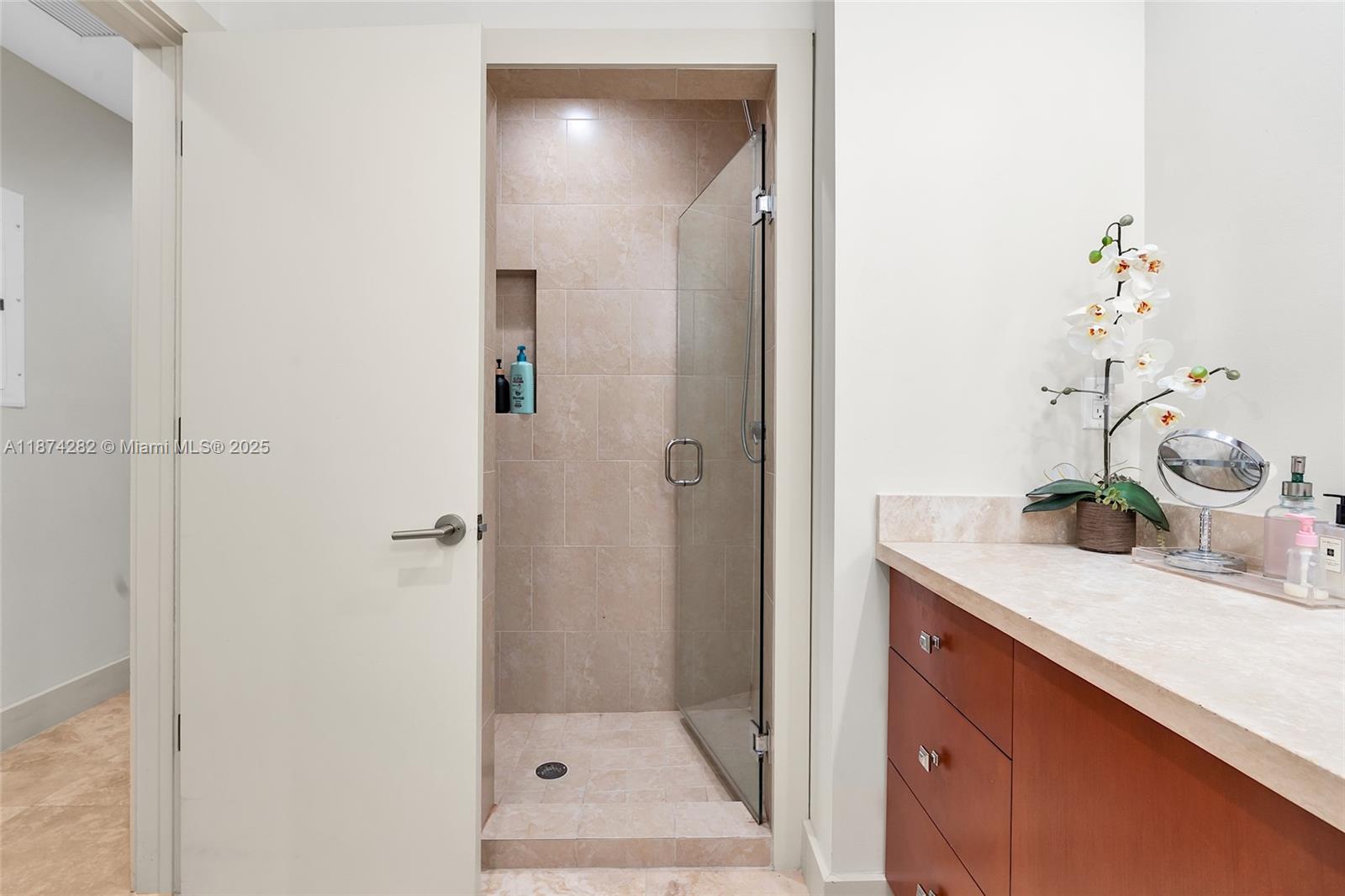 HAMMOCK OAKS HARBOR SEC 2 - Residential