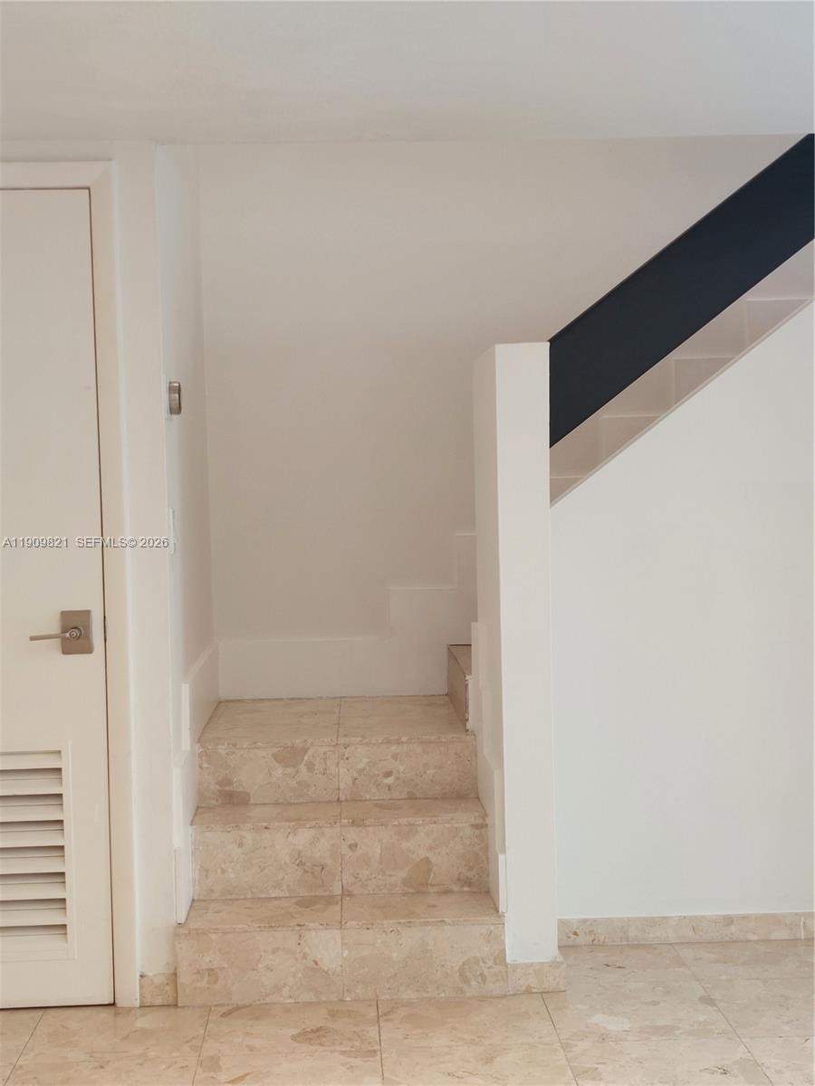 POINCIANA IS YT & RCQ CLU - Residential