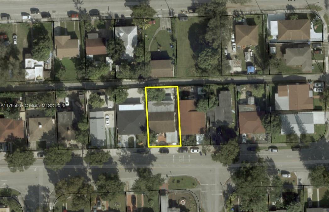 CRESTWOOD - Residential
