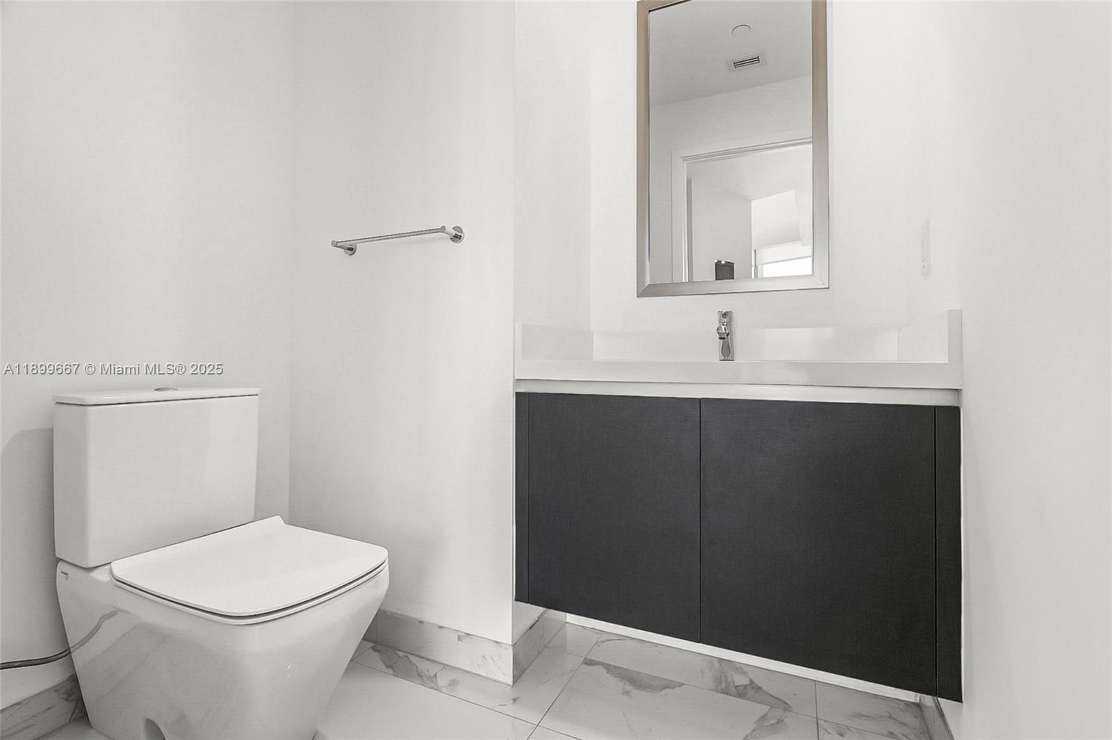 PARAMOUNT MIAMI WORLDCENT - Residential