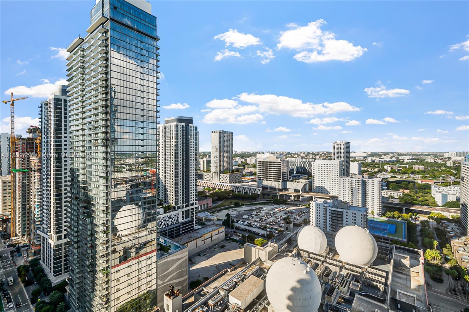 PARAMOUNT MIAMI WORLDCENT - Residential