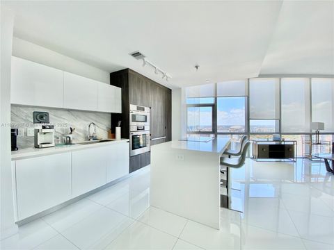 851 NE 1st Ave 2802 Miami FL 33132