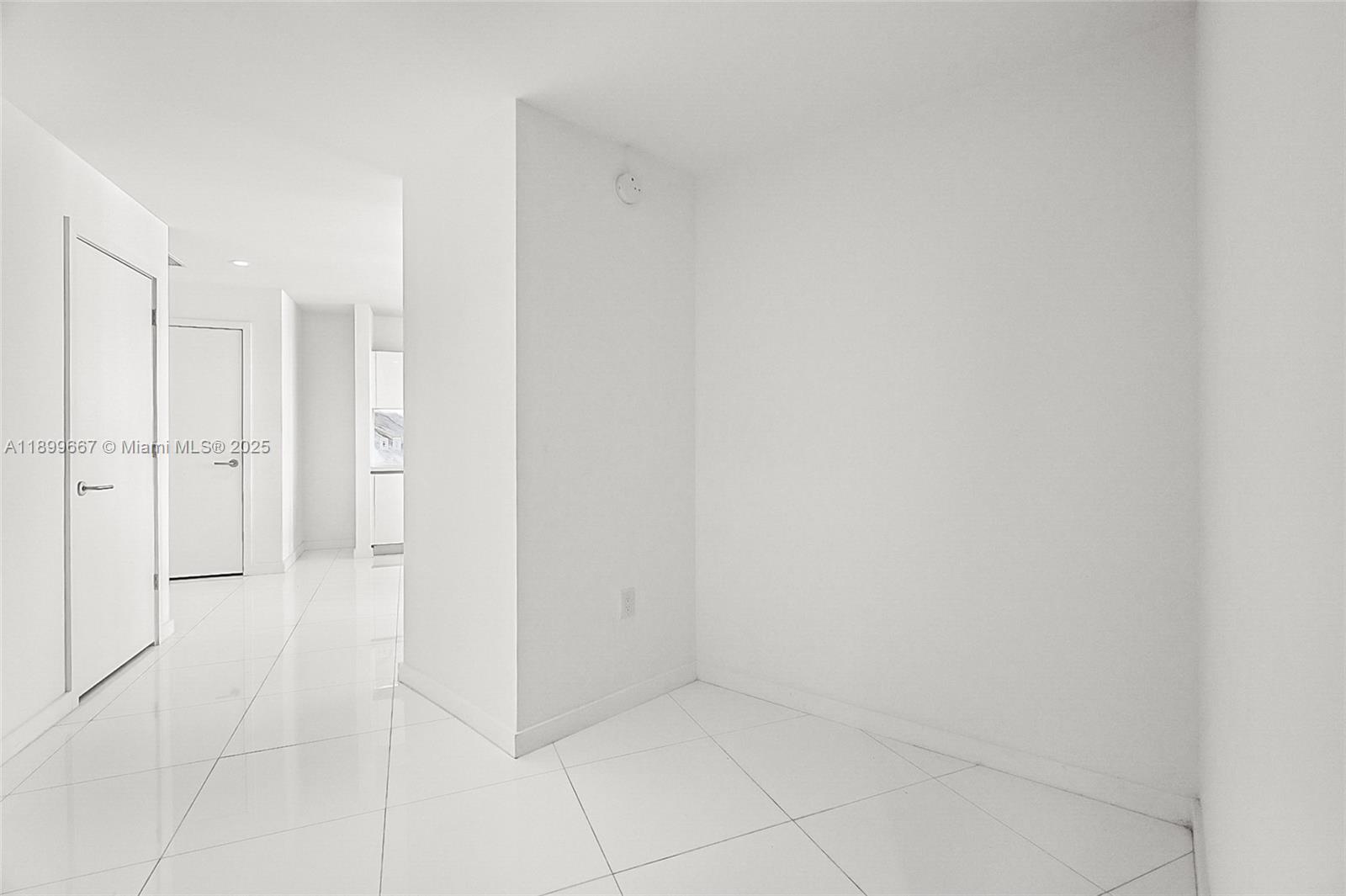 PARAMOUNT MIAMI WORLDCENT - Residential