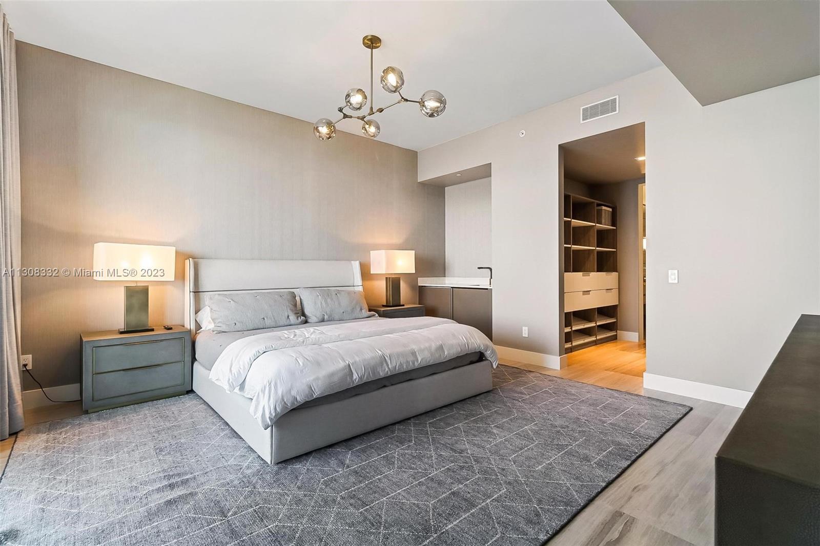 Armani Casa - Residential