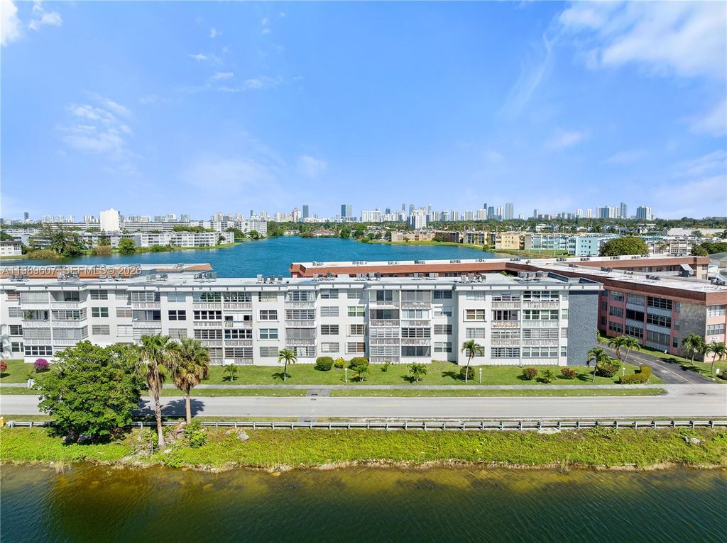 Photo of 18601 NE 14th Ave #111, Miami, FL 33179 (MLS # A11989607)