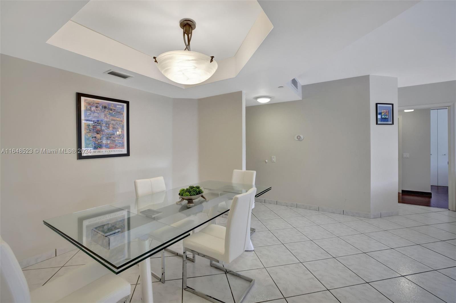 HARBORSIDE AT THE WATERWA - Residential