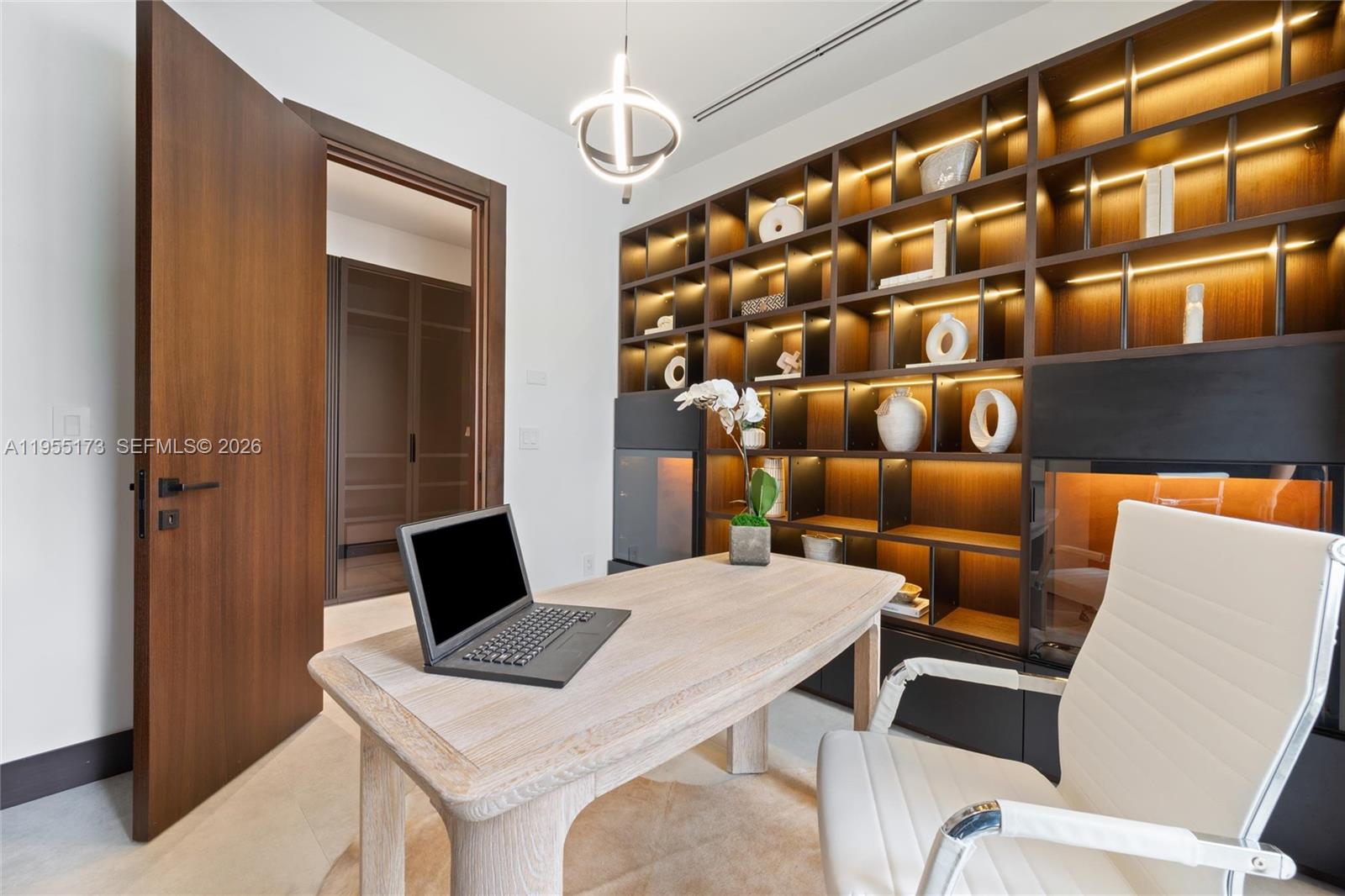 SUNILAND ESTATES 1ST ADDN - Residential