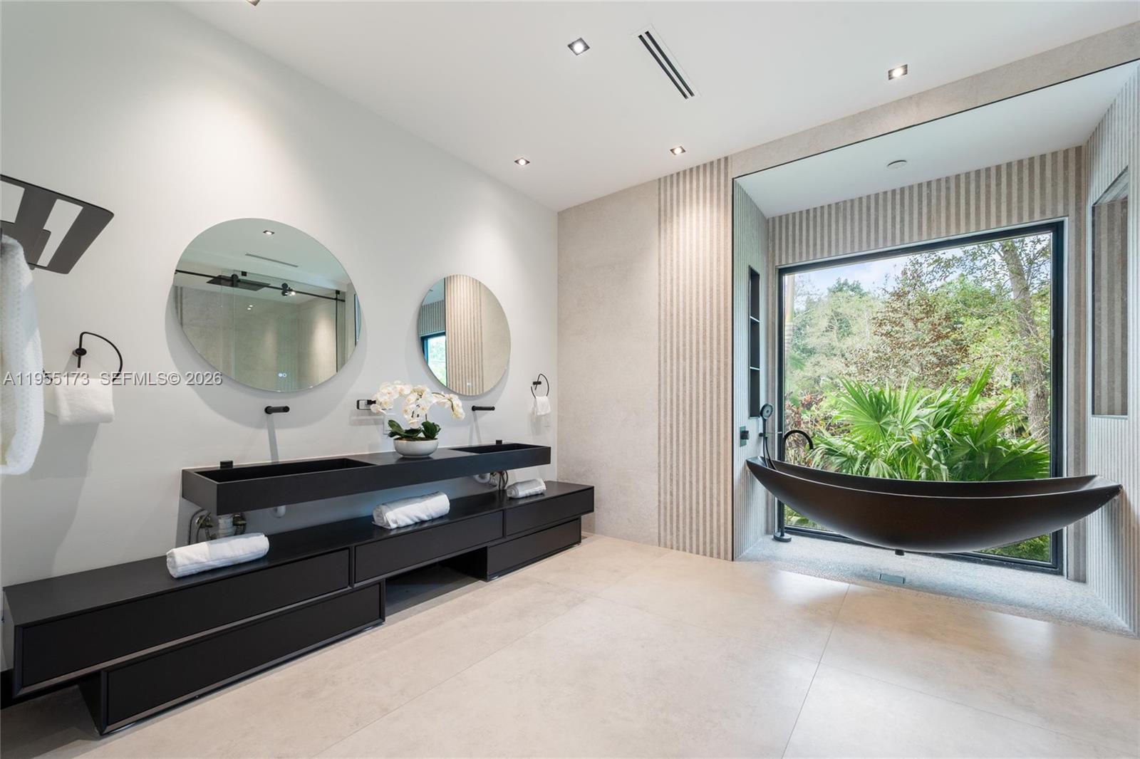 SUNILAND ESTATES 1ST ADDN - Residential