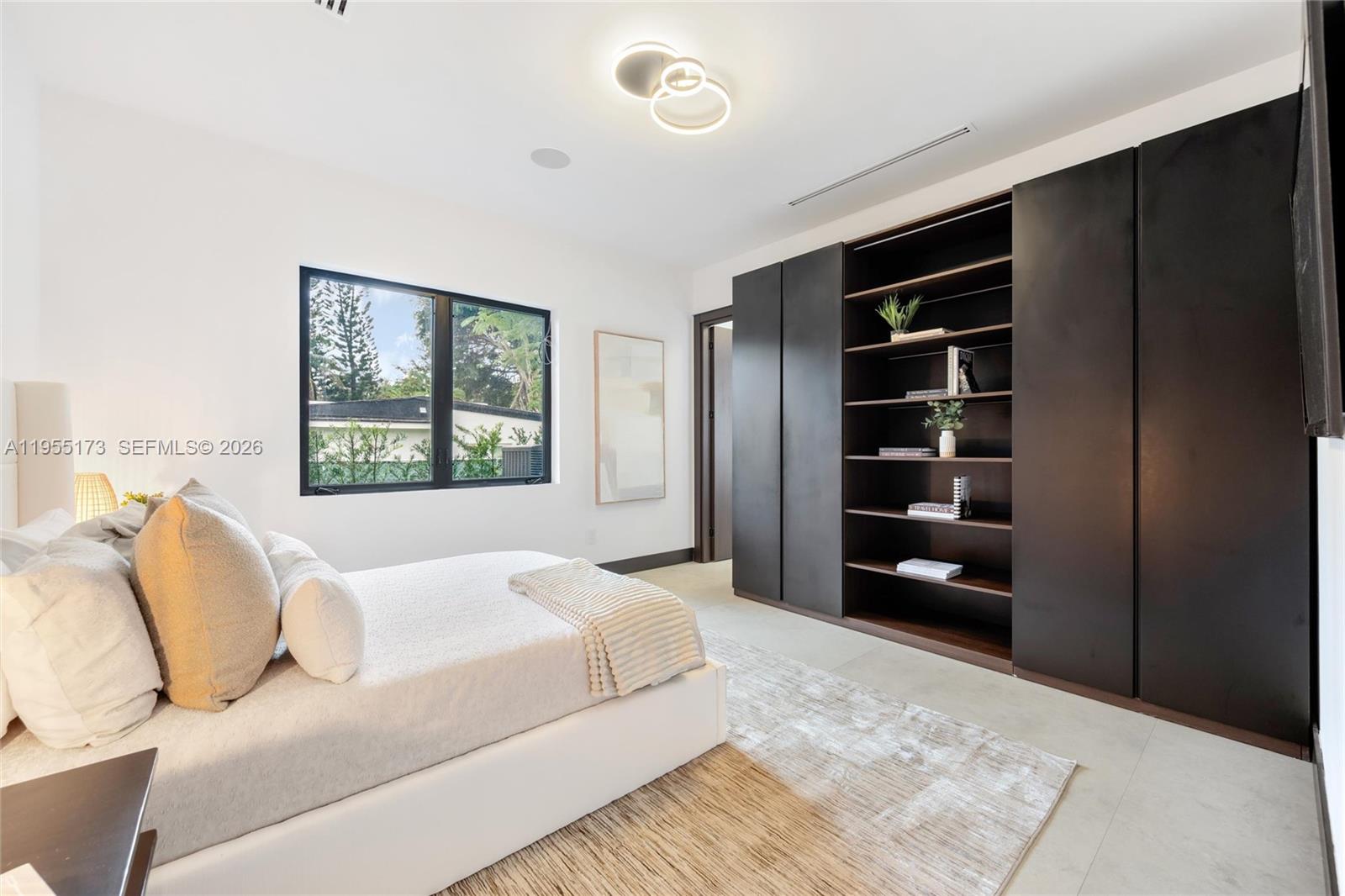 SUNILAND ESTATES 1ST ADDN - Residential