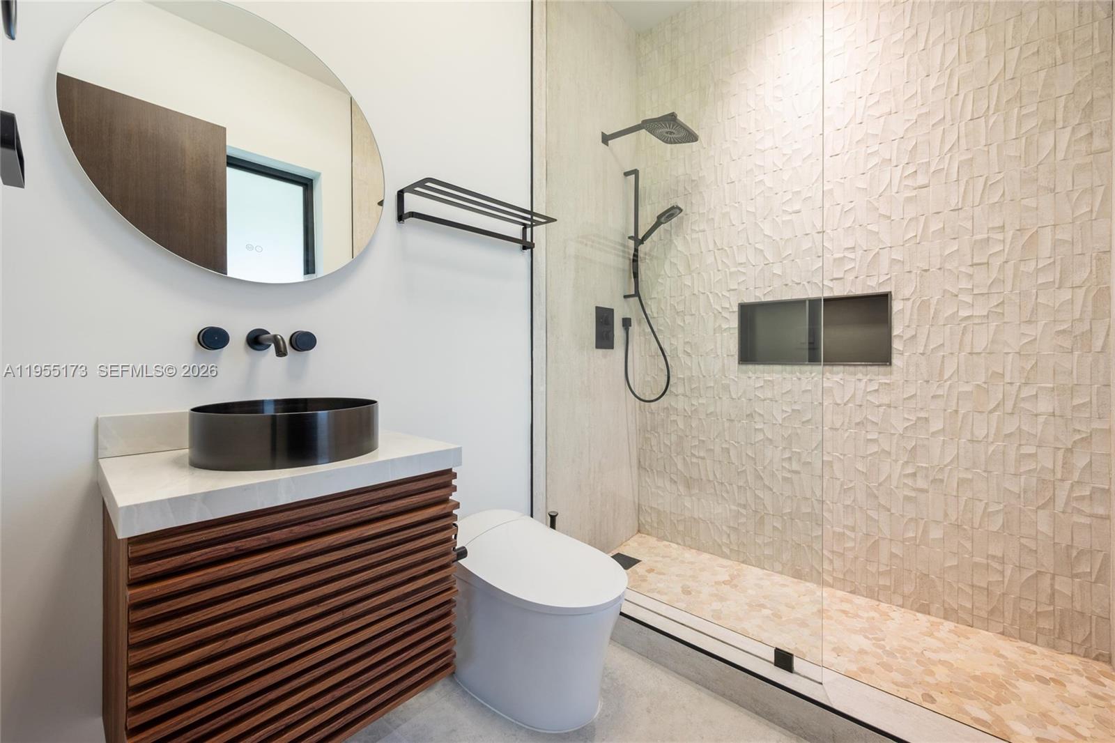 SUNILAND ESTATES 1ST ADDN - Residential