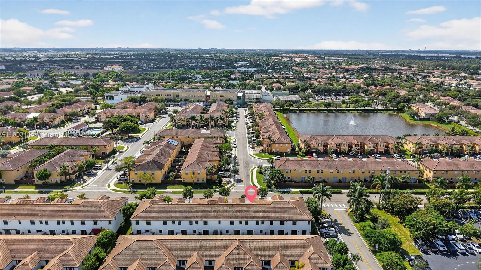 VILLA BELLO - Residential