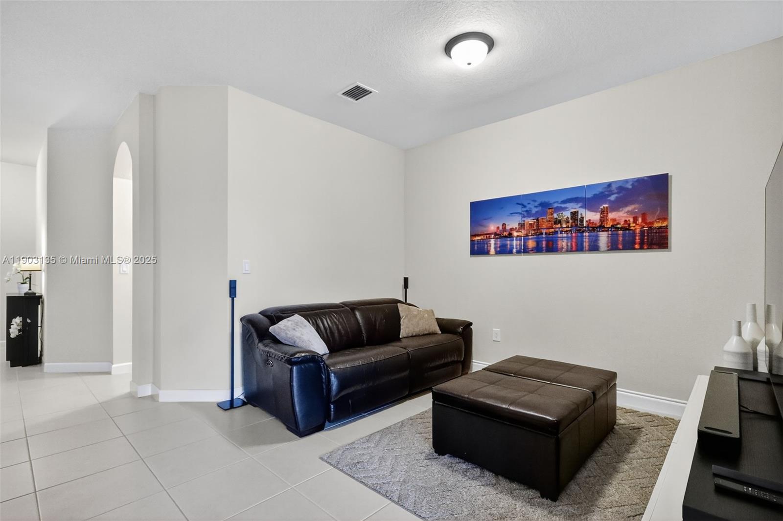 VILLA BELLO - Residential