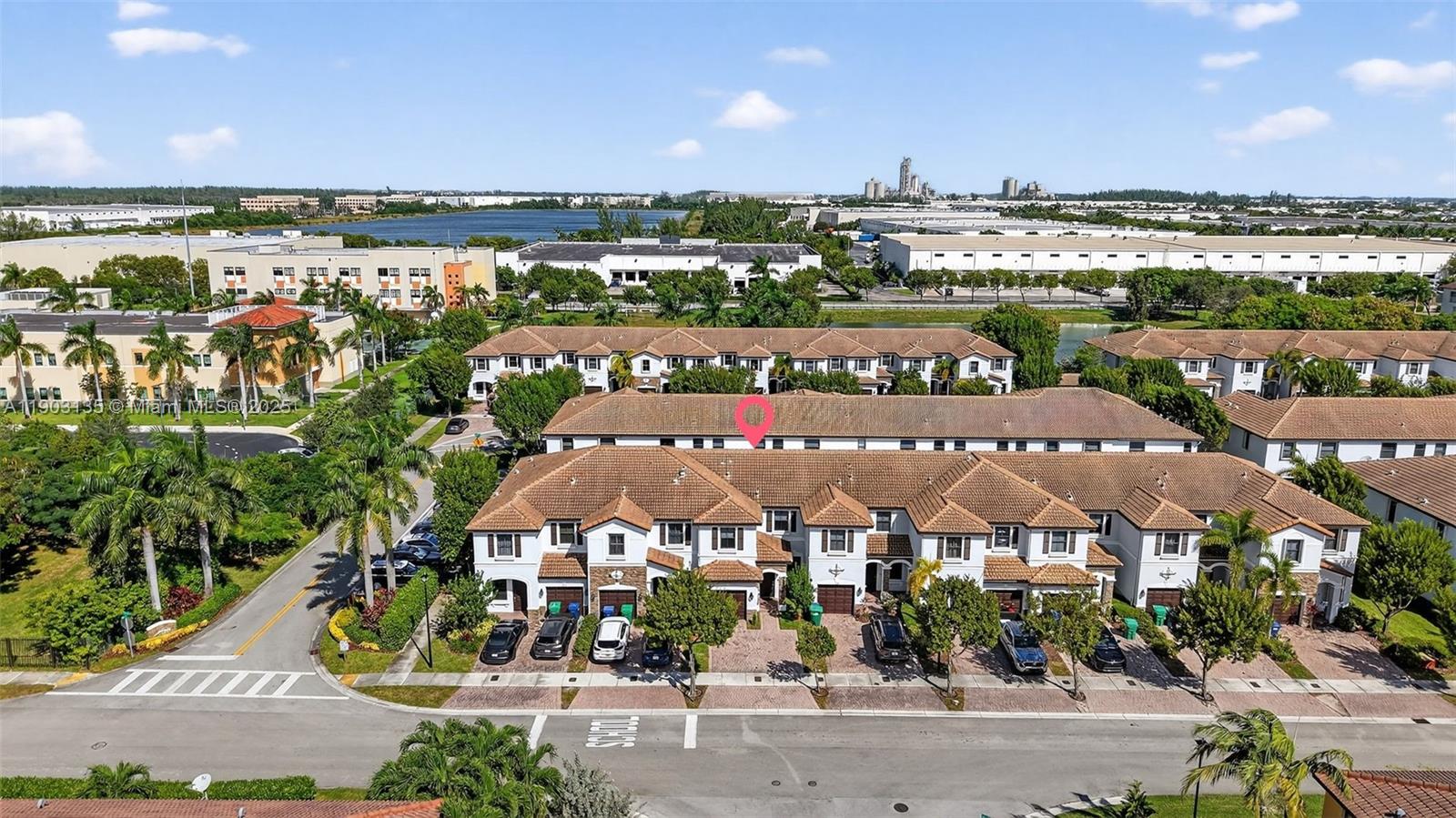 VILLA BELLO - Residential