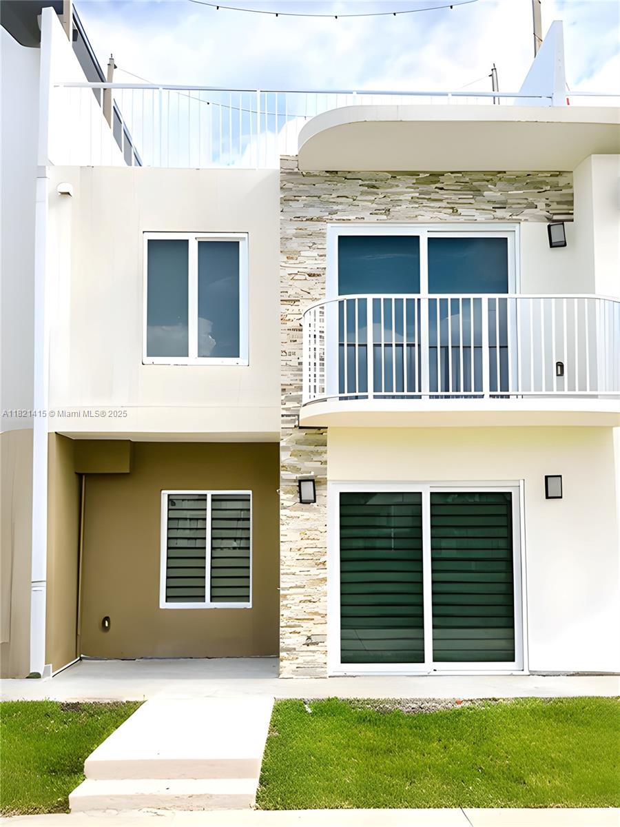 Property for Sale at Address Not Disclosed, Homestead, Miami-Dade County, Florida - Bedrooms: 4 
Bathrooms: 4  - $420,000