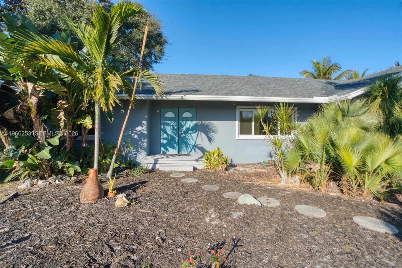 HYPOLUXO VILLAGE 2 - Residential