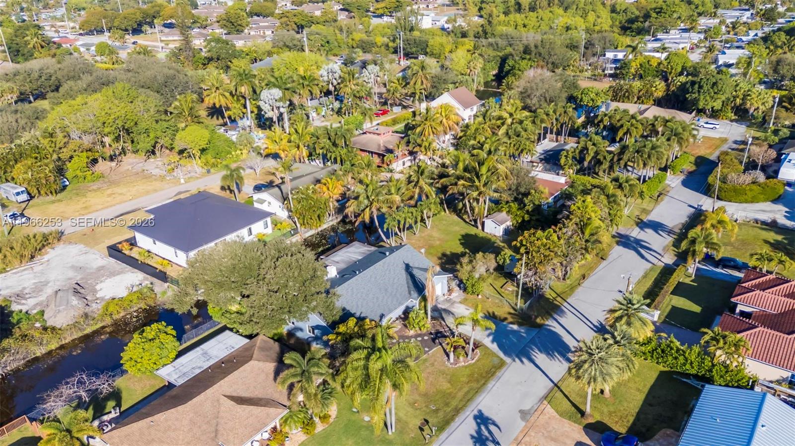 HYPOLUXO VILLAGE 2 - Residential