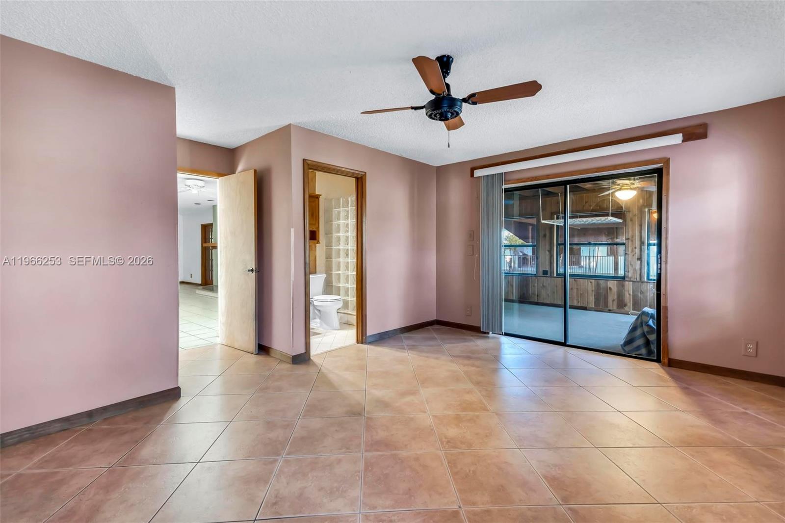 HYPOLUXO VILLAGE 2 - Residential