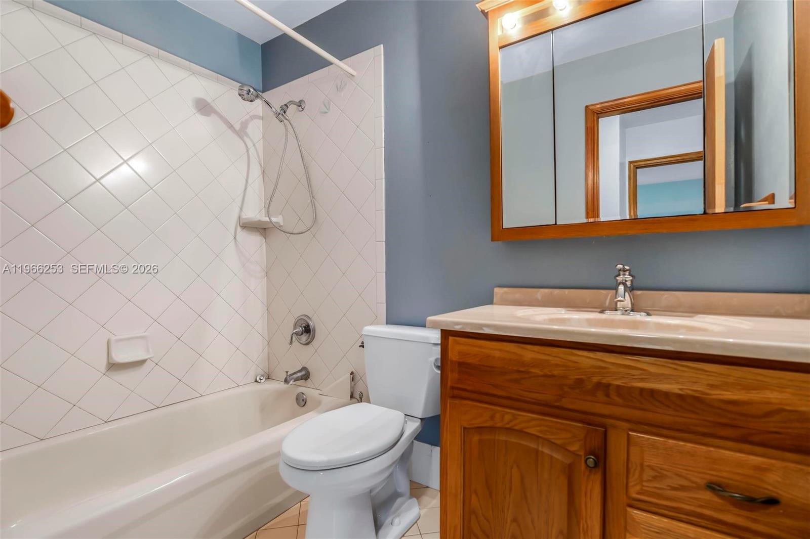 HYPOLUXO VILLAGE 2 - Residential