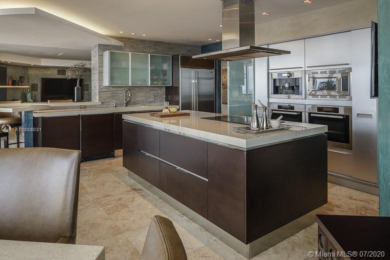 TRUMP ROYALE CONDO - Residential