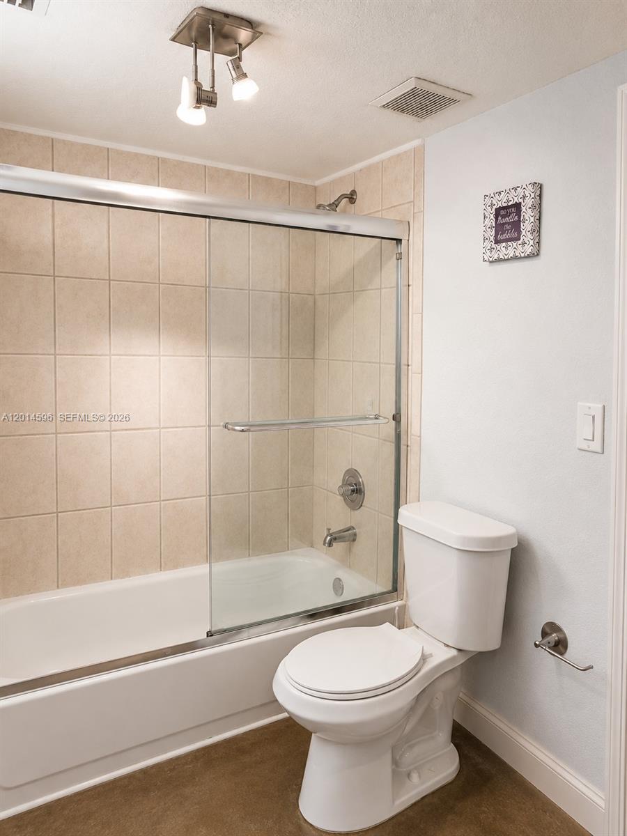 LAKEVIEW CLUB CONDO - Residential
