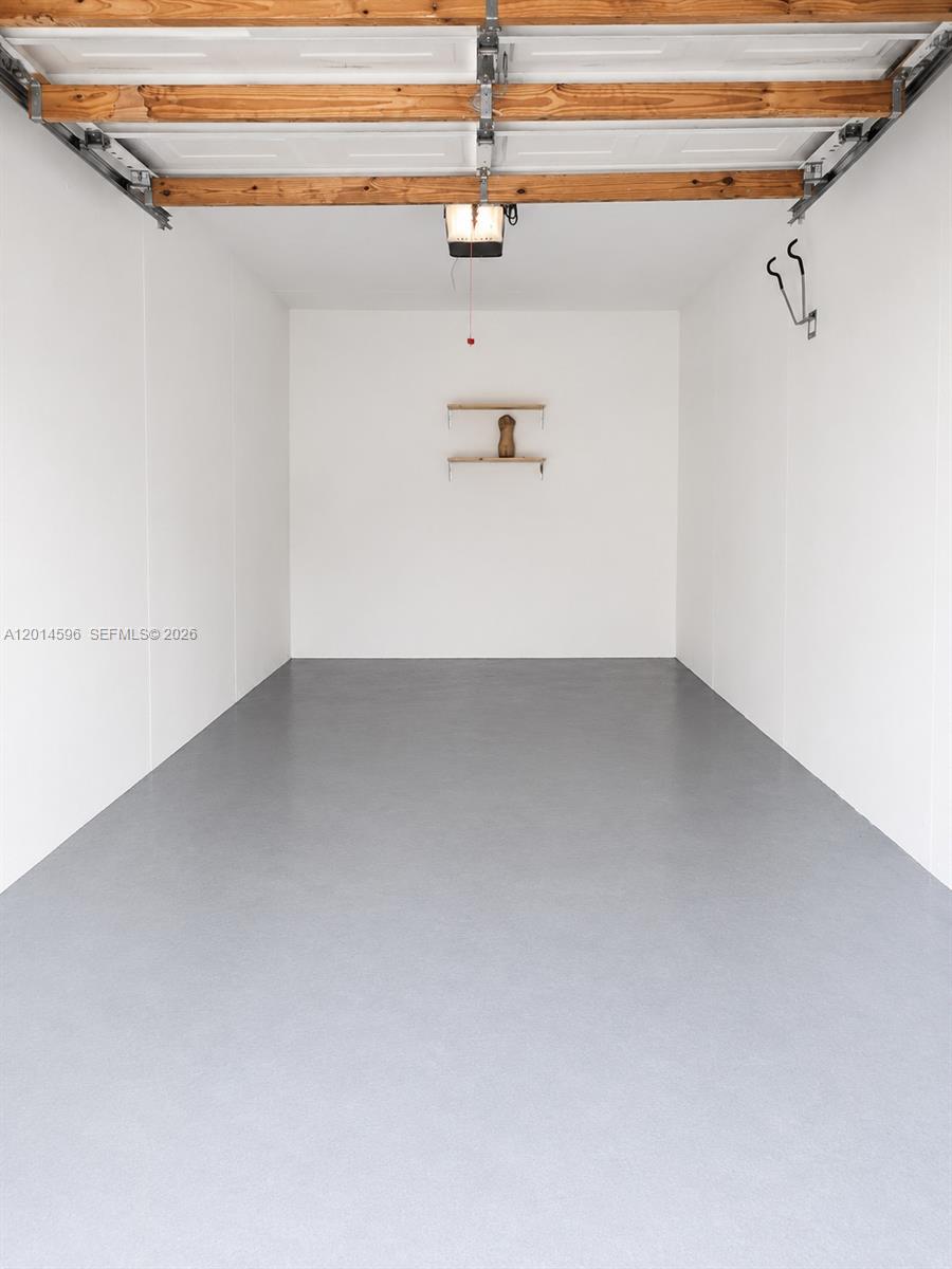 LAKEVIEW CLUB CONDO - Residential