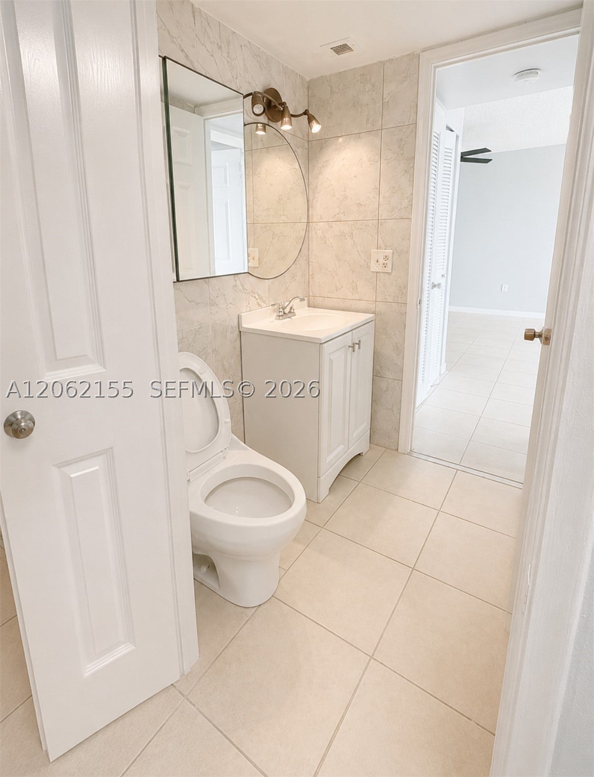 2841 NE 163rd St 606